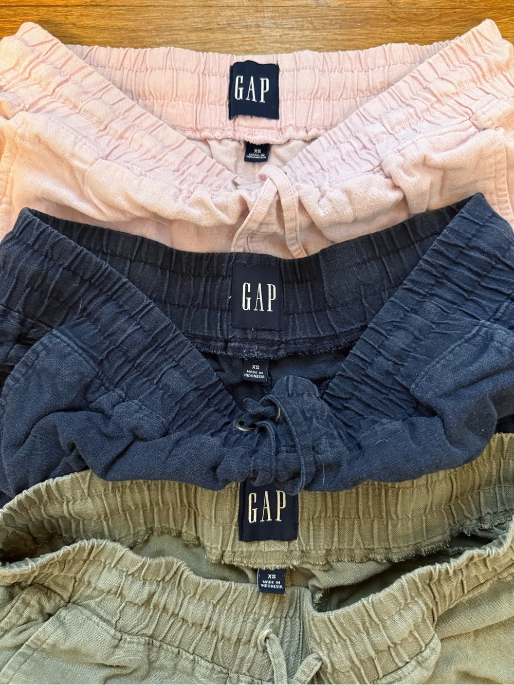 Lot of 3 Gap Women’s Drawstring Linen-Blend Shorts - Picture 3 of 6